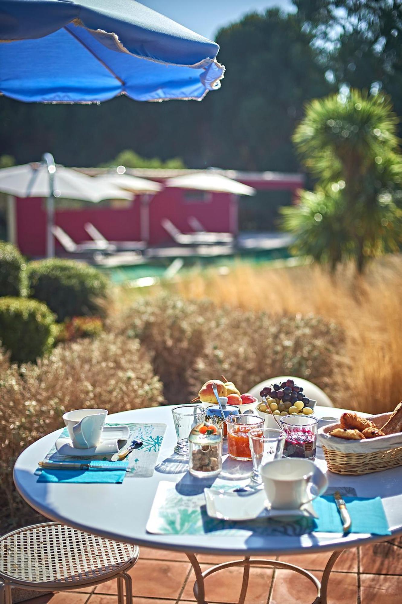 Villa Mercedes 300 M De La Plage La Londe-les-Maures Eksteriør bilde